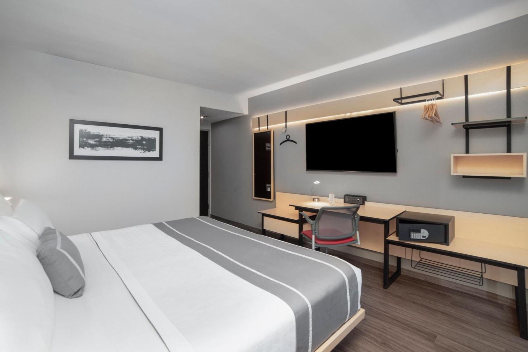 City Express Plus By Marriott Ciudad De Mexico Insurgentes Sur Exterior photo