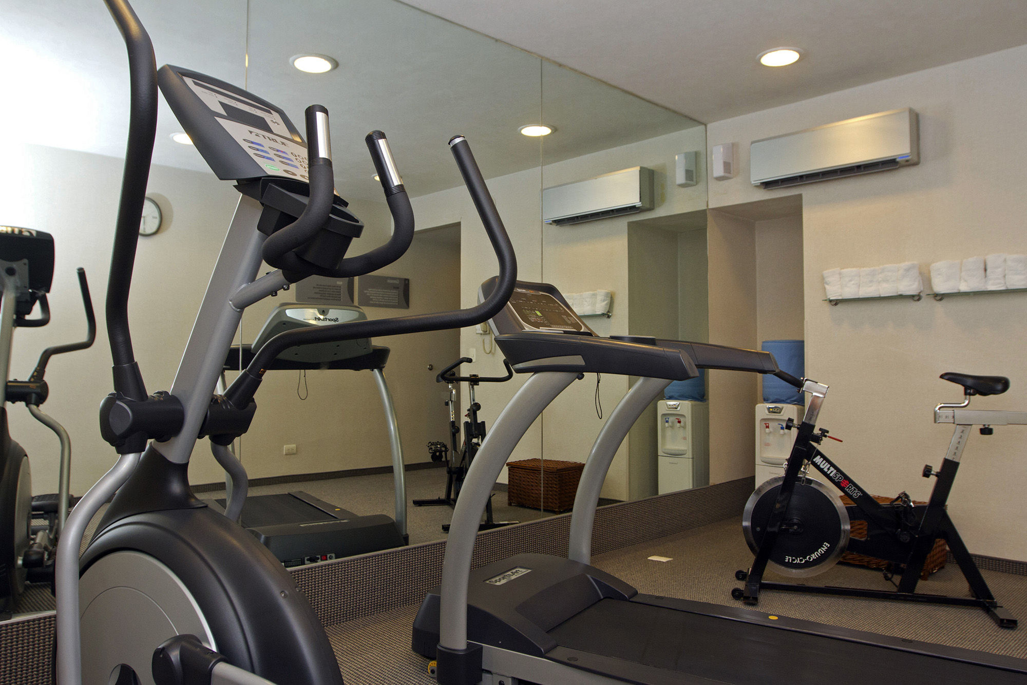 City Express Plus By Marriott Ciudad De Mexico Insurgentes Sur Exterior photo